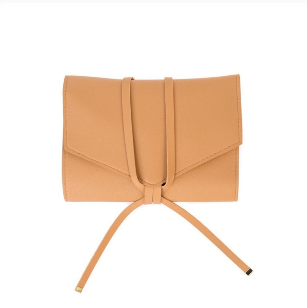 Glass Ladder & Co. Katherine Tech Organizer Roll